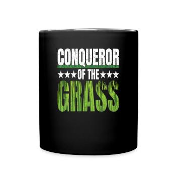 Rasenmäher Conqueror of the Grass Rasenpflege - Tasse einfarbig - Schwarz - Vorne