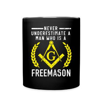Ne sous-estimez jamais un homme qui est franc-maçon - Mug uni - noir - Devant
