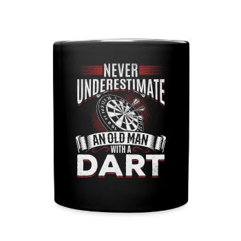 Dartspieler Ich unterschätze nie einen alten Mann - Tasse einfarbig - Schwarz - Vorne