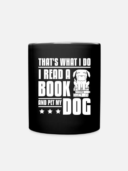 Read a book and pet a dog - Tasse einfarbig - Schwarz