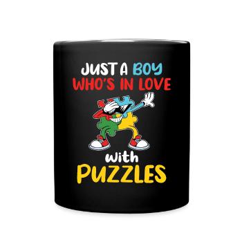 Nur ein Junge, der in rätselhaftes Tupfen -Puzzle - Tasse einfarbig - Schwarz - Vorne