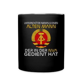 Unterschätze nie einen alten Mann aus der NVA - Tasse einfarbig - Schwarz - Vorne