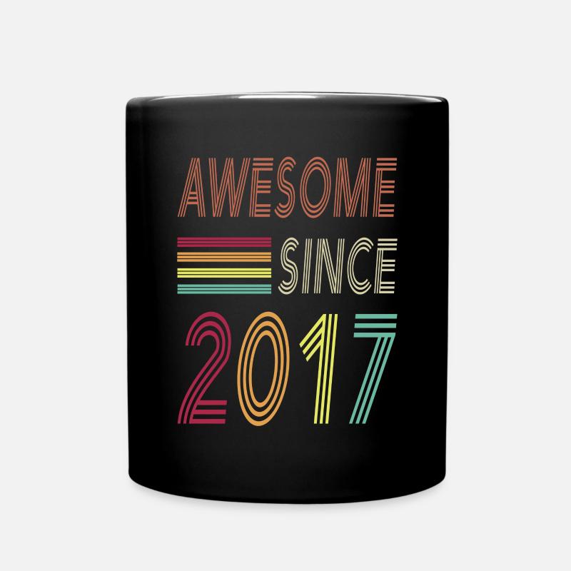 Awesome since 2017 - Tasse einfarbig - Schwarz