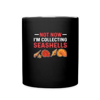 Je ramasse des coquillages. Peigne de plage Collectant des coquillages - Mug uni - noir - Devant