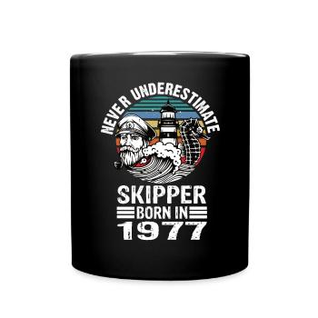 Never Underestimate Skipper born in 1977 - Full Colour Mug - black - Front