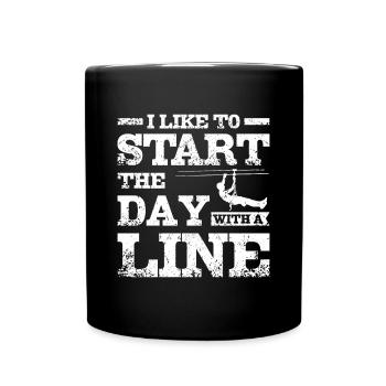 Commencez la journée avec une tyrolienne - Mug uni - noir - Devant