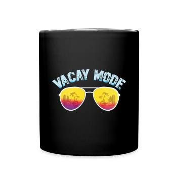 Vacay-Modus-Urlaubs-Road-Trip-Urlaubs-Outfit - Tasse einfarbig - Schwarz - Vorne