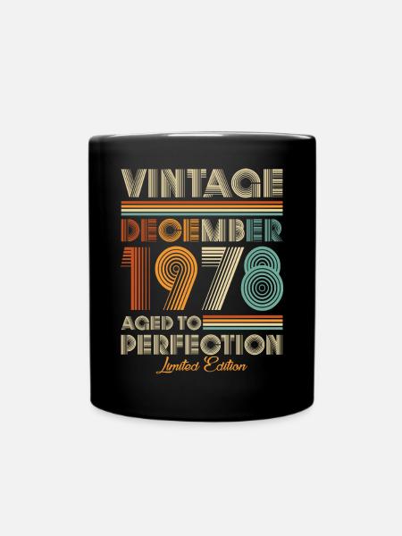 Millésime vieilli à la perfection Décembre 1978 - Mug uni - noir