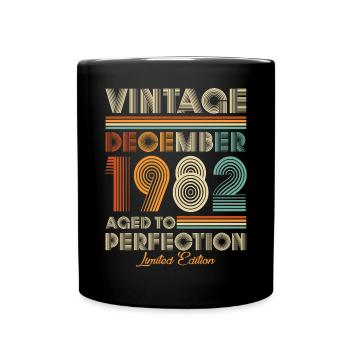 Vintage Aged To Perfection December 1982 - Tasse einfarbig - Schwarz - Vorne