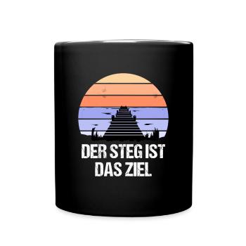 Der Steg ist das Ziel für Bootsfahrer und Kapitän - Tasse einfarbig - Schwarz - Vorne