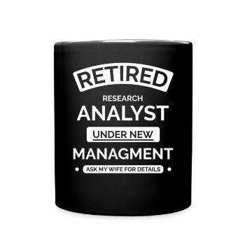 Research Analyst im Ruhestand - Tasse einfarbig - Schwarz - Vorne