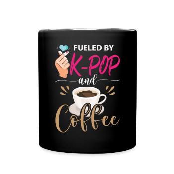 Angetrieben von K-Pop und Kaffee - Tasse einfarbig - Schwarz - Vorne