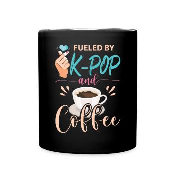 Alimenté par la K-Pop et le café - Mug uni - noir - Devant