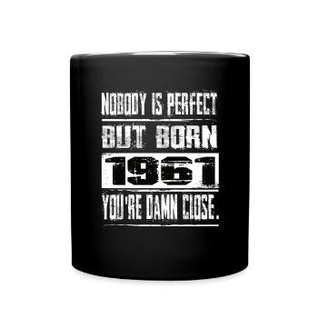 Personne n’est parfait mais né en 1961 - Mug uni - noir - Devant