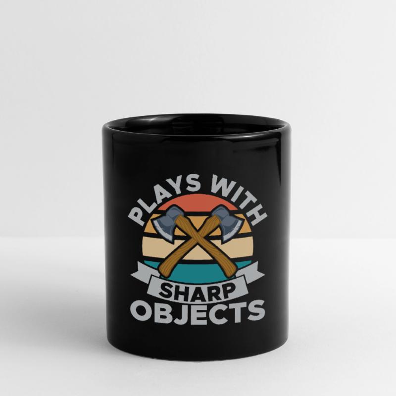 Plays With Sharp Objects Funny For Axe Thrower Tasse einfarbig