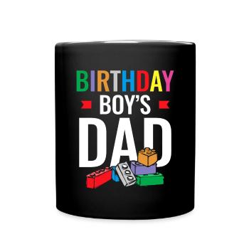 Le père d’un garçon d’anniversaire construit des blocs de construction - Mug uni - noir - Devant