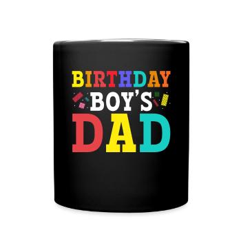 Le père d’un garçon d’anniversaire construit des blocs de construction - Mug uni - noir - Devant