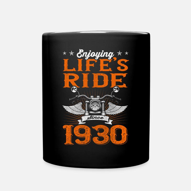 Enjoying Life's Ride Since 1930 Motorcycle 93th - Tasse einfarbig - Schwarz