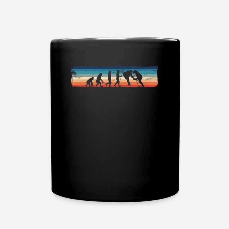 Funny Evolution of Ice Hockey - Retro - Tasse einfarbig - Schwarz