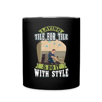 Pose de carreaux pour carreaux avec un installateur de revêtement de sol de style - Mug uni - noir - Devant