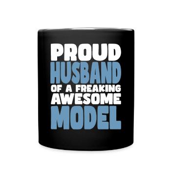 Fière épouse d’un sacré bon mannequin - Mug uni - noir - Devant