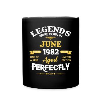Vintage Aged To Perfection Juni 1982 - Tasse einfarbig - Schwarz - Vorne