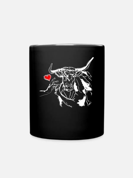 Cœur de vache tenant la main avec la vache - Mug uni - noir