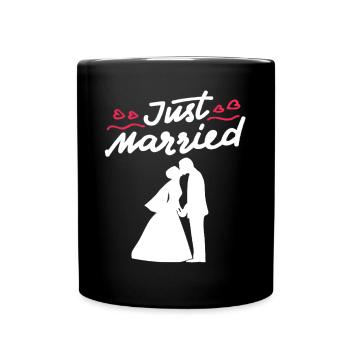 gerade geheiratet Hochzeitspaar Hochzeit Geschenk - Tasse einfarbig - Schwarz - Vorne