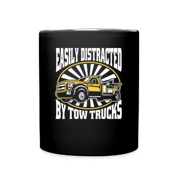 Easily Distracted By Tow Trucks Abschlepper - Tasse einfarbig - Schwarz - Vorne