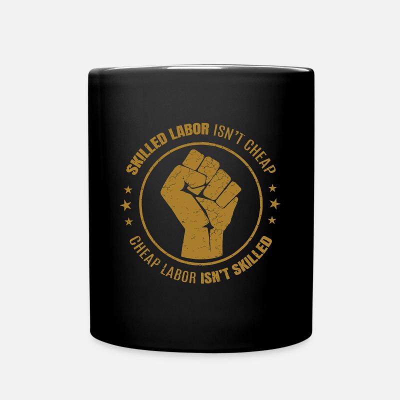 Une main-d’œuvre qualifiée forte n’est pas un pouvoir bon marché - Mug uni - noir