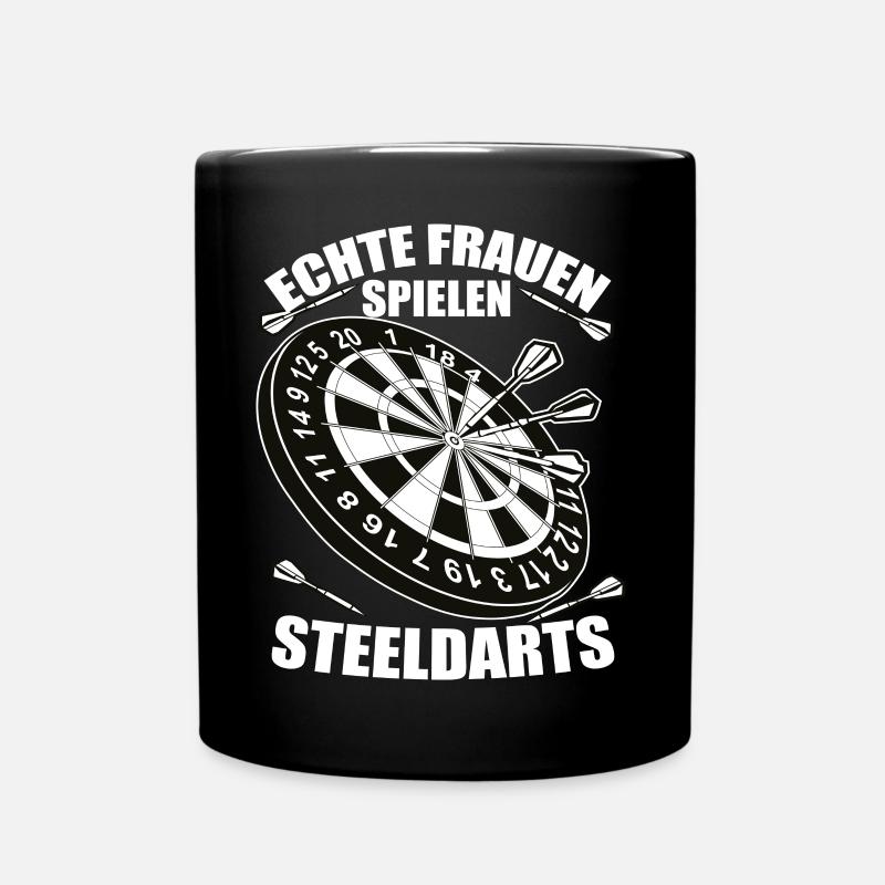 Echte Frauen Spielen SteelDarts - Tasse einfarbig - Schwarz