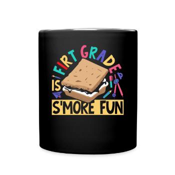 First Grade Is Smore Fun Kids Marshmallow Camping - Tasse einfarbig - Schwarz - Vorne