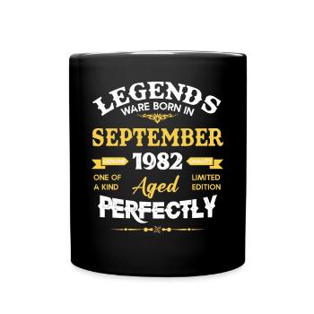 Vintage Aged To Perfection September 1982 - Tasse einfarbig - Schwarz - Vorne