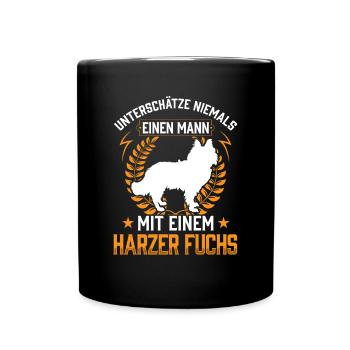 Mann mit Harzer Fuchs Altdeutscher Hütehund - Tasse einfarbig - Schwarz - Vorne