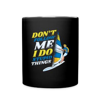 Ne me suivez pas je fais des choses stupides surfeur - Mug uni - noir - Devant