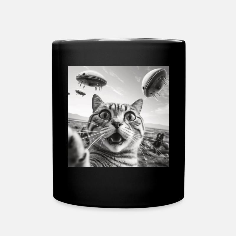 Drôle de chats anxieux selfie OVNI Alien - Mug uni - noir