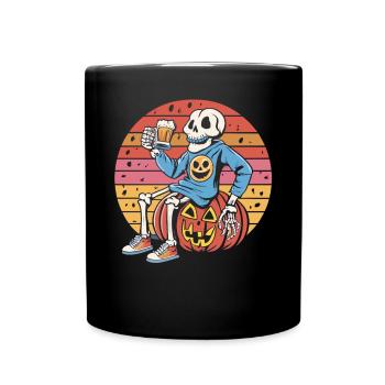 Skelett auf Kürbis - Biergenuss zu Halloween - Tasse einfarbig - Schwarz - Vorne