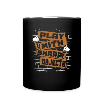 Jouer avec des objets pointus Concours de lancer de hache - Mug uni - noir - Devant