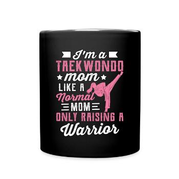 Je suis une maman taekwondo - Mug uni - noir - Devant