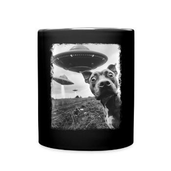 Staffordshire Bull Terrier Chien OVNI Alien - Mug uni - noir - Devant