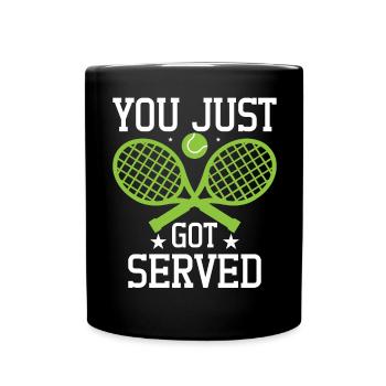 Tennis Spruch Du bekommst Serviert - Tasse einfarbig - Schwarz - Vorne