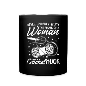 Ne sous-estimez jamais le pouvoir d’une femme avec un cr - Mug uni - noir - Devant