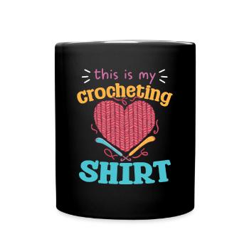 C’est mon cœur préféré à motif de chemise au crochet - Mug uni - noir - Devant