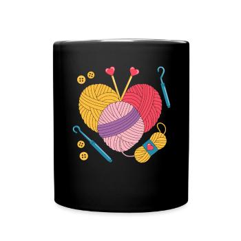 Tricot et crochet motif coeur avec fil et aiguilles - Mug uni - noir - Devant