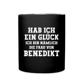Ich bin die Frau von Benedikt Hochzeit - Tasse einfarbig - Schwarz - Vorne