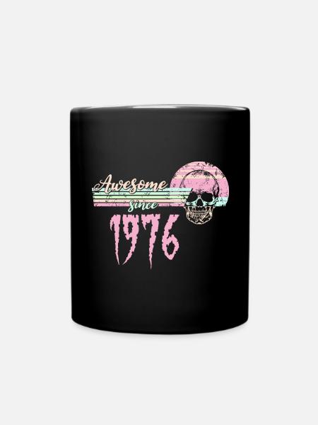 Awesome since 1976 Retro Totenkopf - Tasse einfarbig - Schwarz