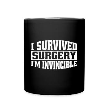 J’ai survécu à la chirurgie, je suis invincible 6 - Mug uni - noir - Devant