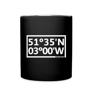 Newport Koordinaten - Tasse einfarbig - Schwarz - Vorne