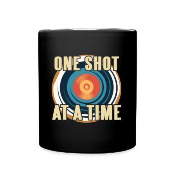 Sagittaire - Un coup à la fois - Mug uni - noir - Devant