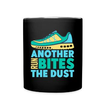 Running Another Run Bites Marathon Runner - Tasse einfarbig - Schwarz - Vorne